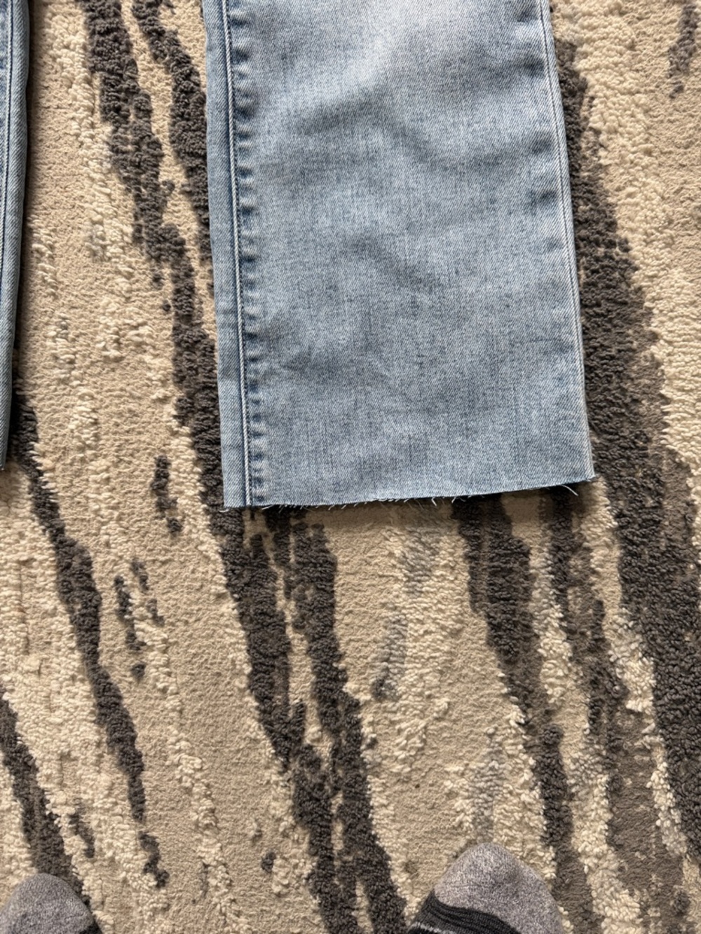 L’agence Ruth Jeans With Raw Hem (Loyola Wash) size 26 high rise - Picture 3 of 6